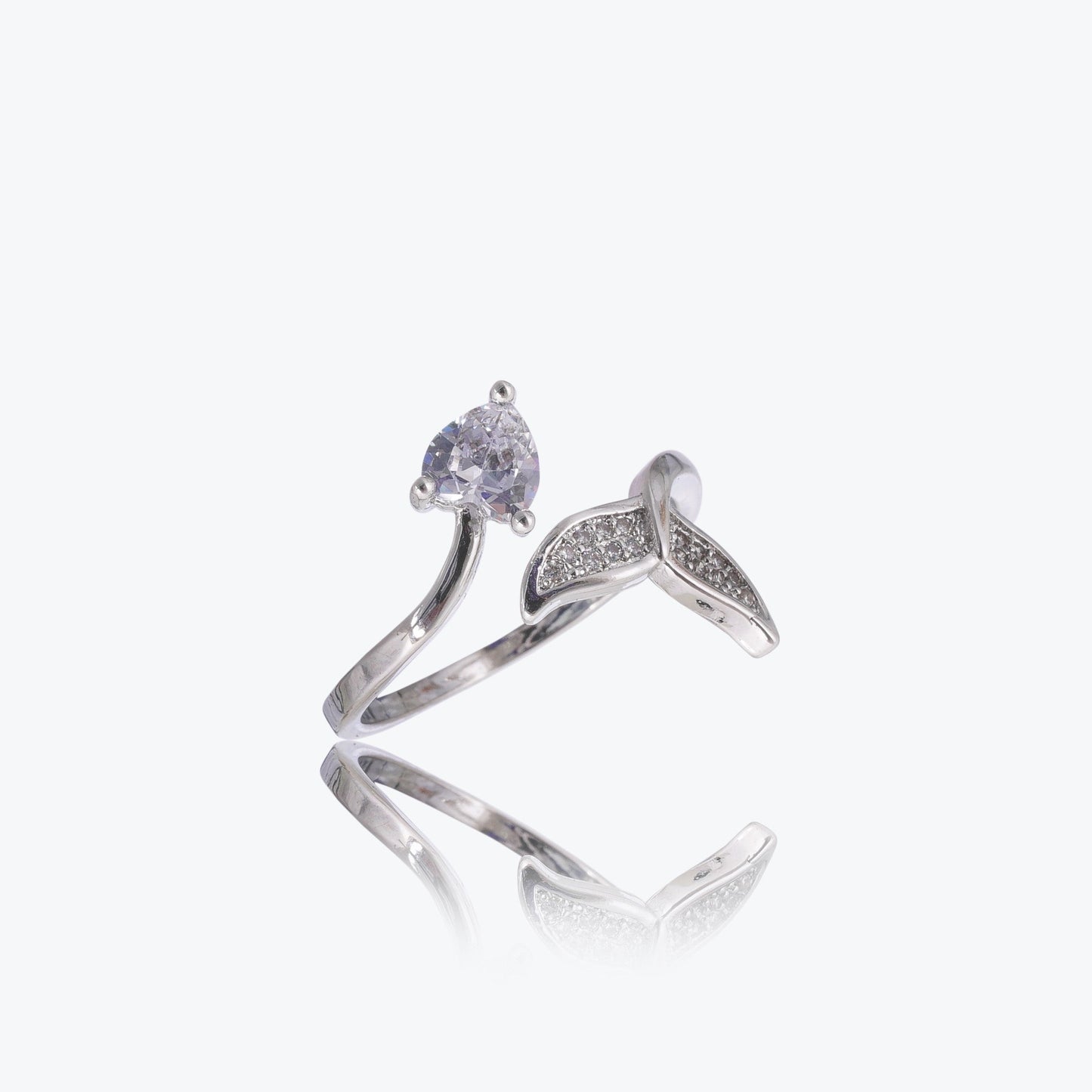 P-Nisa Premium Silver-Polish Fish-Tail Design With Diamond Of Heart Shape Studded Fingering For Women and Girls