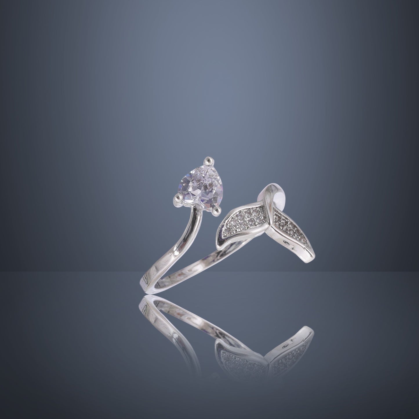 P-Nisa Premium Silver-Polish Fish-Tail Design With Diamond Of Heart Shape Studded Fingering For Women and Girls