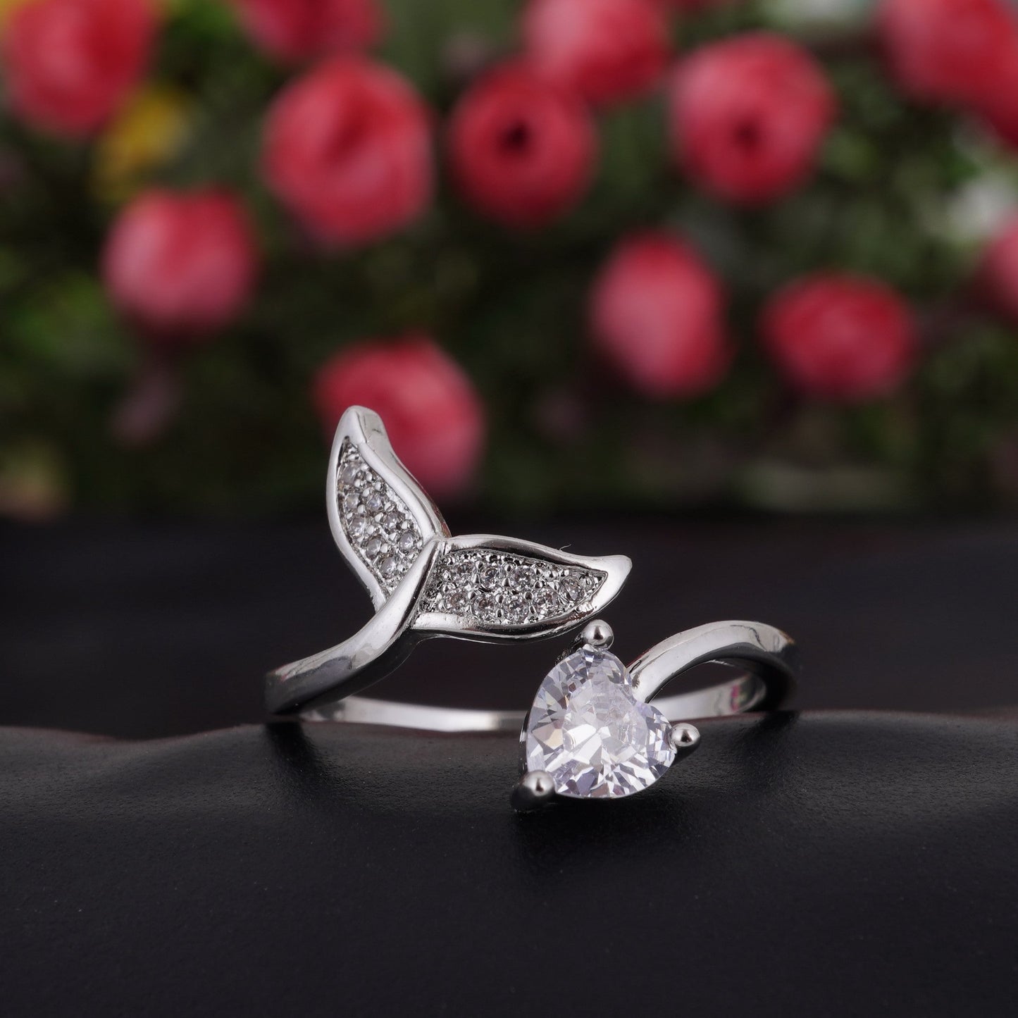 P-Nisa Premium Silver-Polish Fish-Tail Design With Diamond Of Heart Shape Studded Fingering For Women and Girls