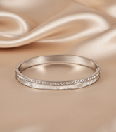 Nisa Premium Silver-Polish Fabulous Pearl Design With Diamond And Pearl Studded Bracelet For Women and Girls