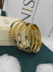 Nisa Premium Two-Tone Gold & Silver Finish Designer (Set of 4) Bangles