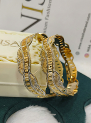 NISA Premium Dual-Tone Wavy Bangles
