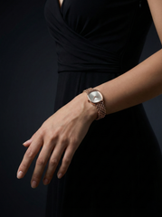 Nisa Rose Gold Oval Series