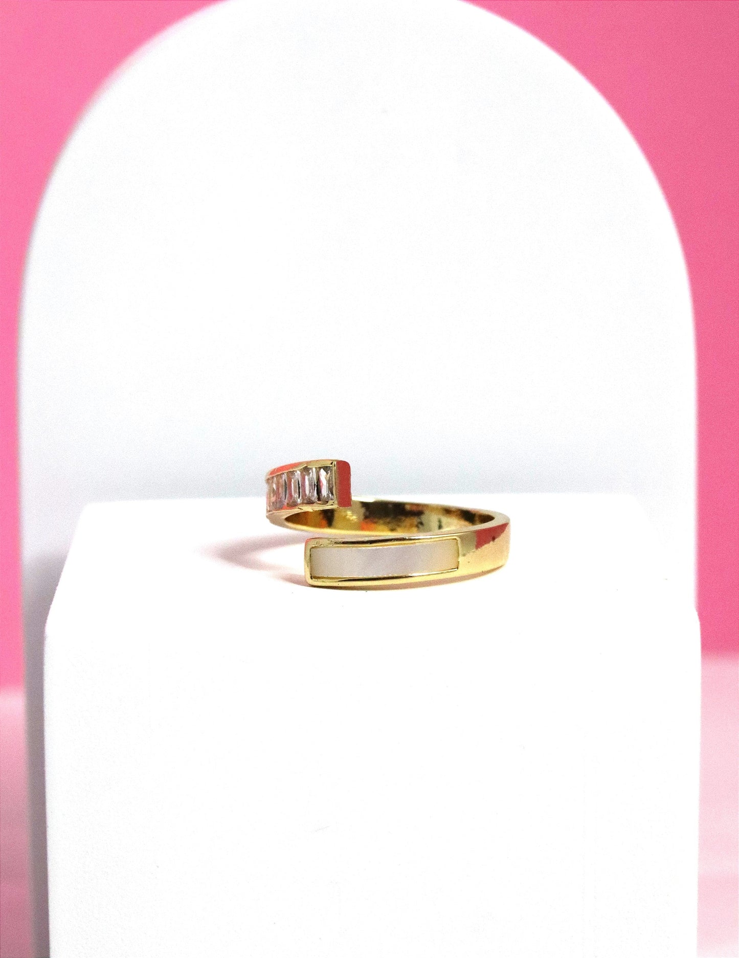 P-Nisa Premium Golden-Polish Delicate Design With Diamonds And Crystal Studded Fingering For Women and Girls