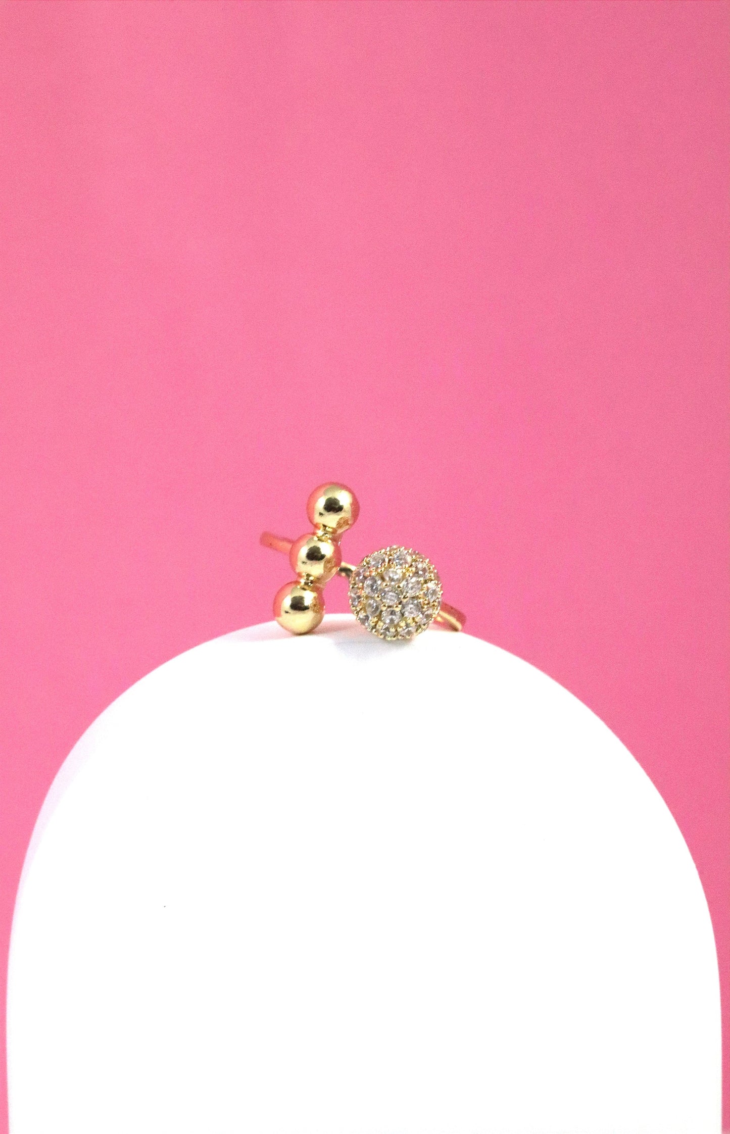 P-Nisa Premium Golden-Polish Spherical-Round Design With Diamonds Studded Fingering For Women and Girls