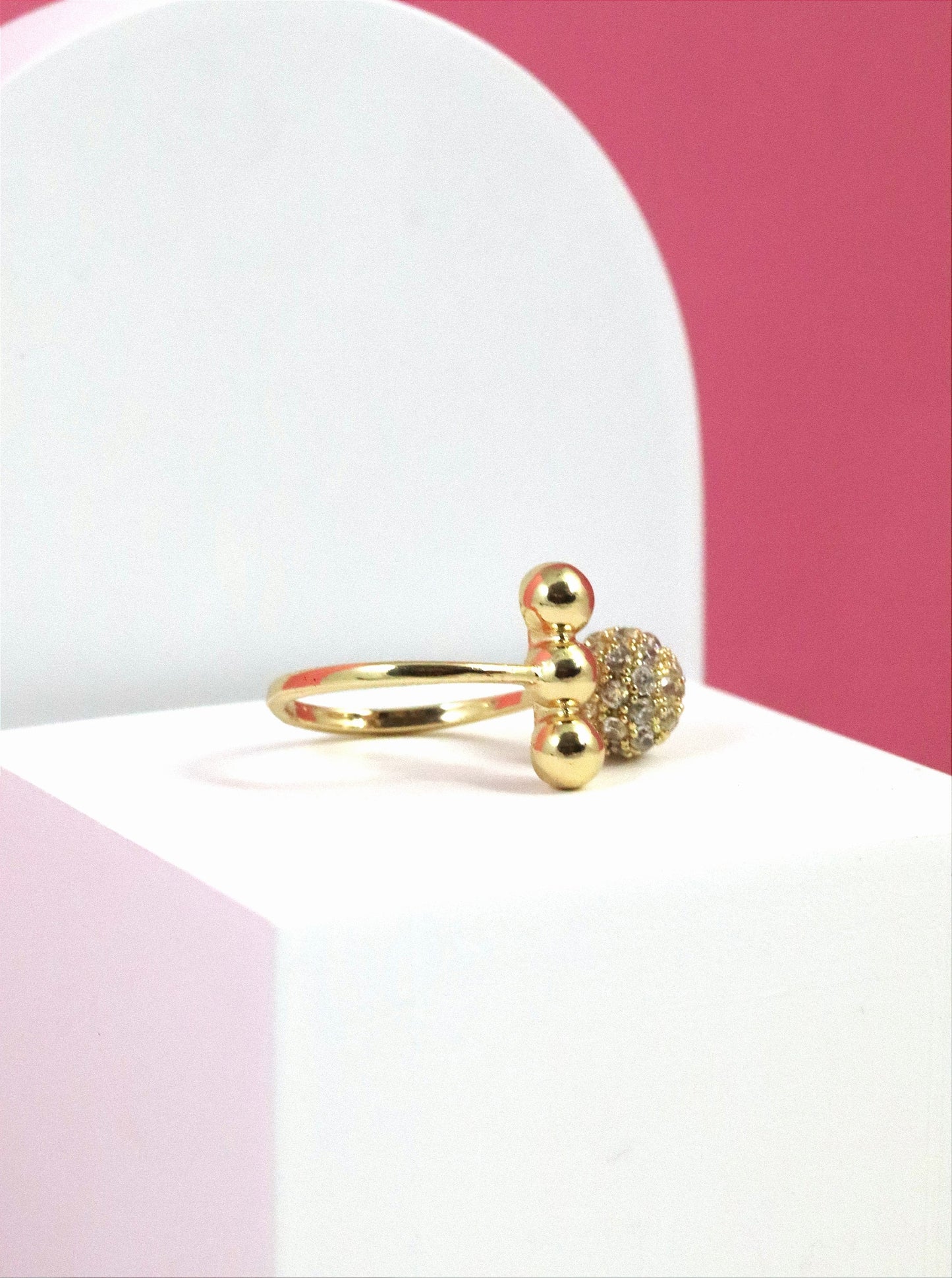 P-Nisa Premium Golden-Polish Spherical-Round Design With Diamonds Studded Fingering For Women and Girls