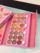 huda Beauty Ultimate 24 Color Eyeshadow Palette