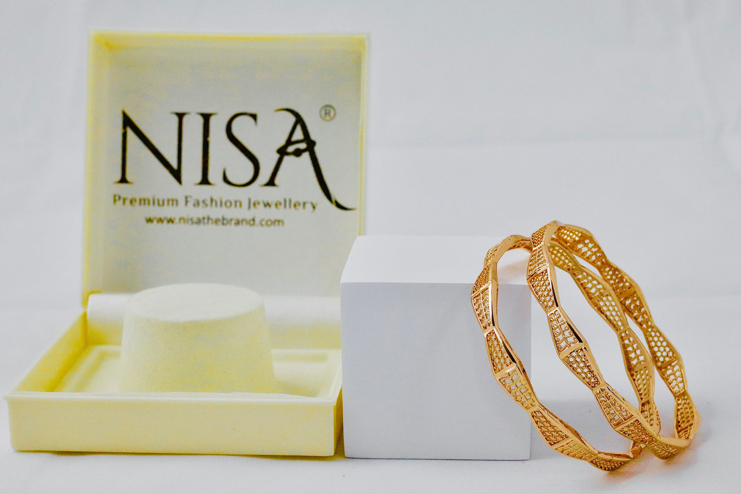 P-Nisa High Gold Polish Charming Geometrical Waves Design Bangles For Women and Girls