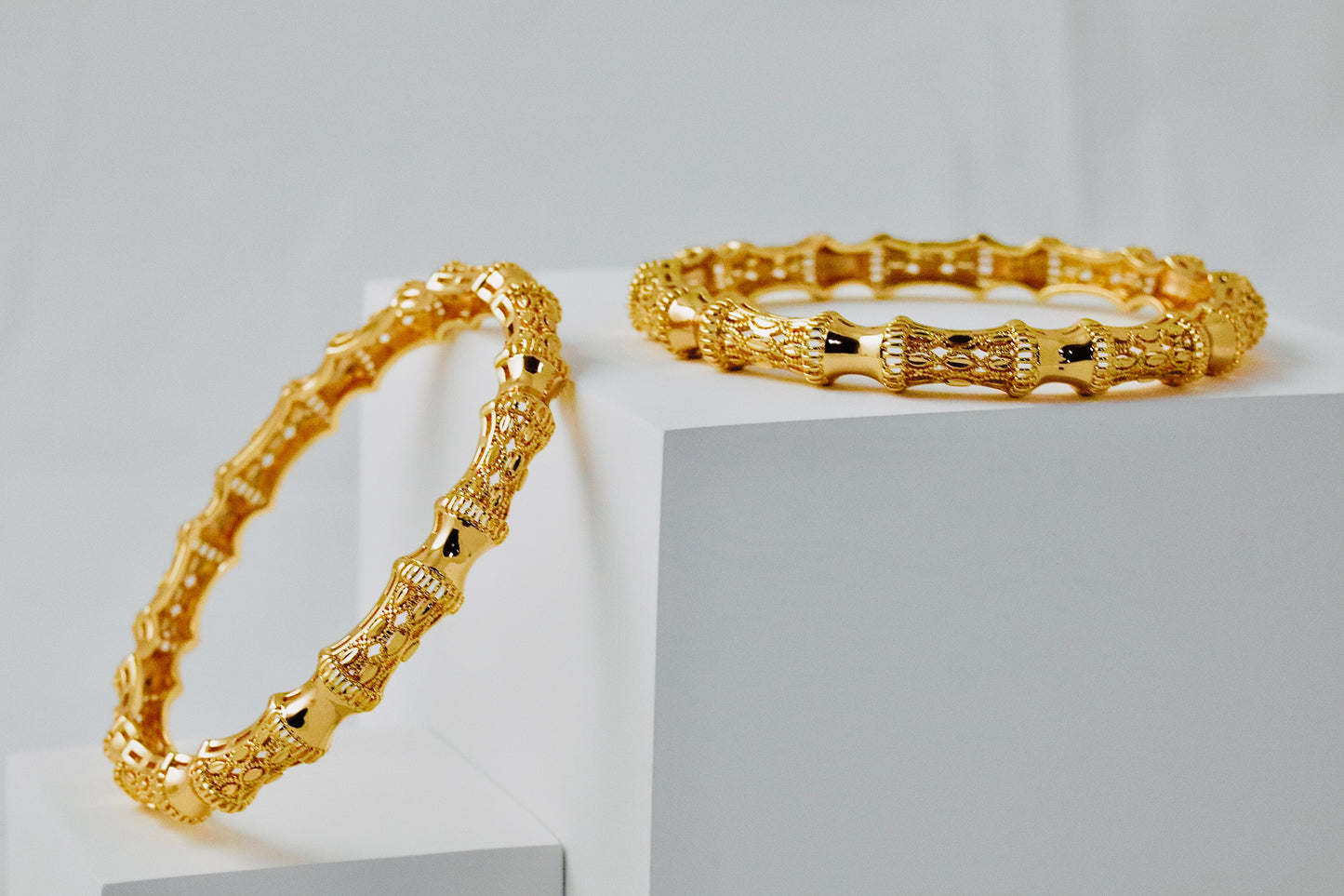 P-Nisa High Gold Polish Deep Curves Design Bangles For Women and Girls