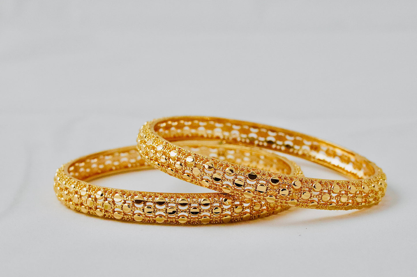 P-Nisa High Gold Polish Beads Doted Design Bangles For Women and Girls