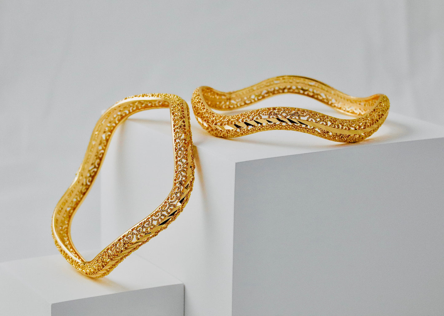 P-Nisa High Gold Polish Sea Waves Design Bangles For Women and Girls