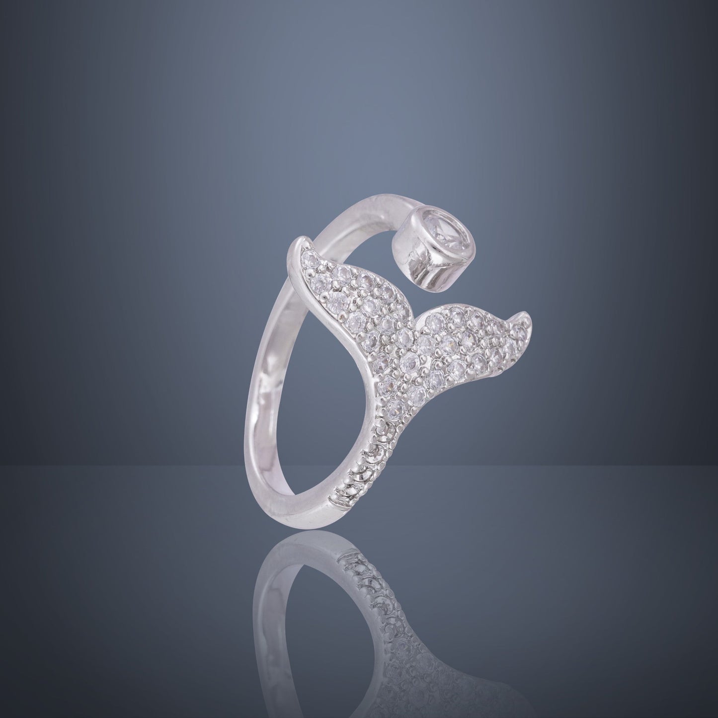 P-Nisa Premium Silver-Polish Delicate Fish-Tail Design With Diamonds Studded Fingering For Women and Girls