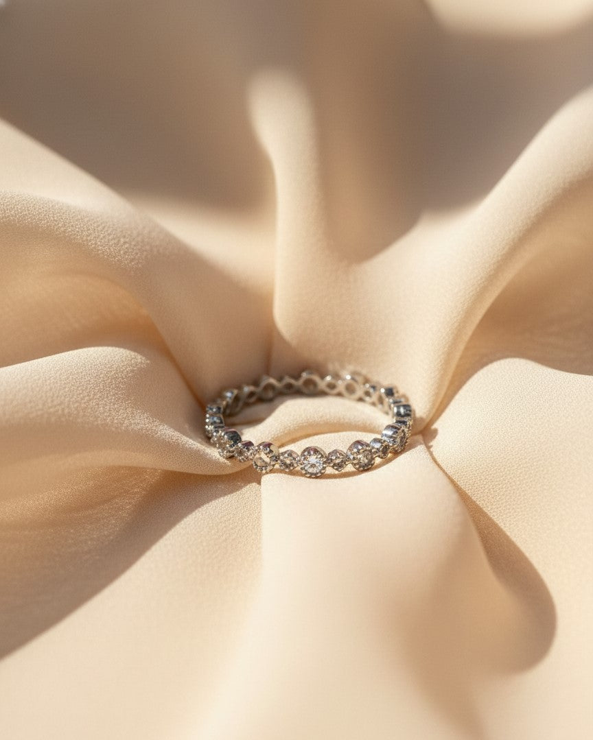 Nisa Premium Silver-Polish Fabulus-Luxurie Design With Diamond Studded Fingering For Women and Girls