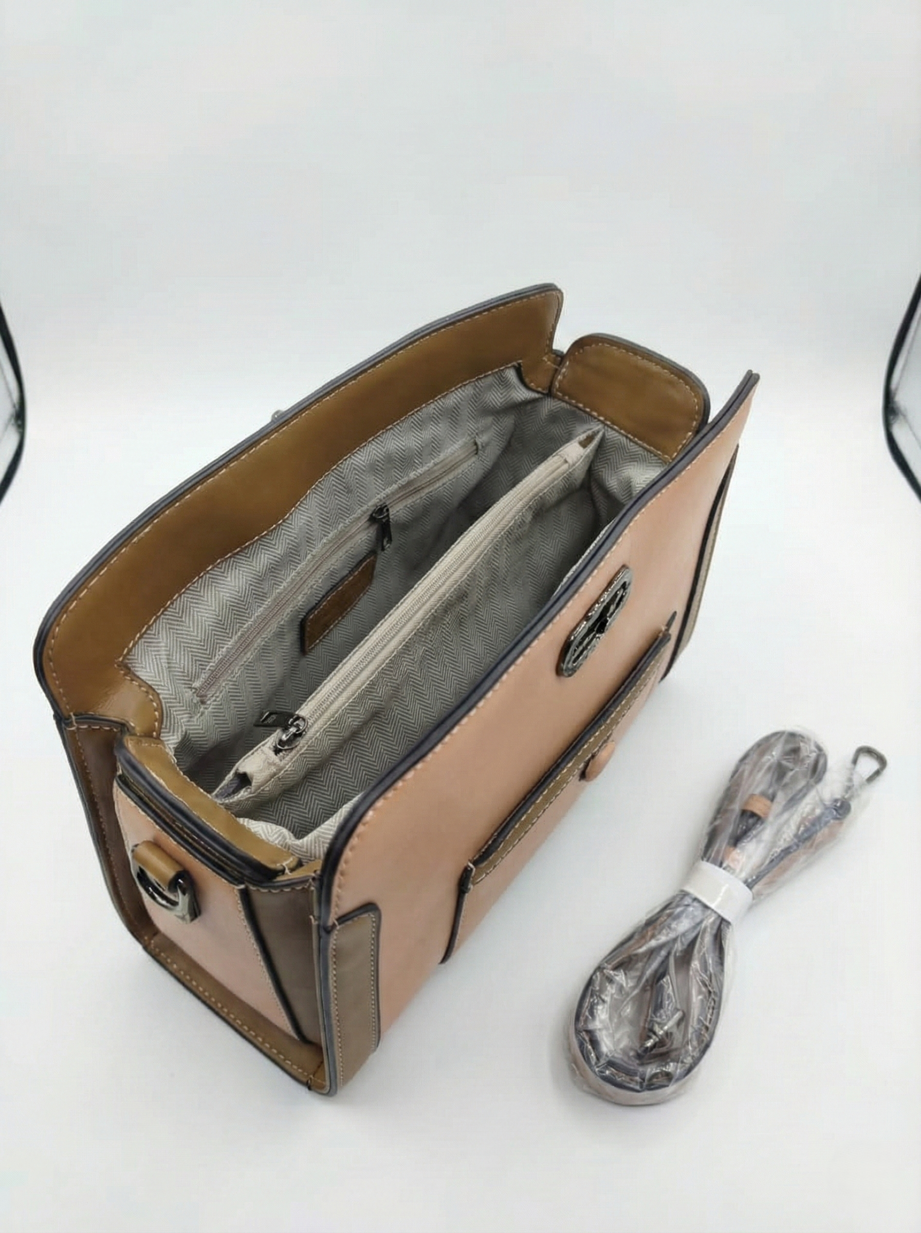 Nisa Dual-Tone Elegance Handbag Set – Camel & Blush