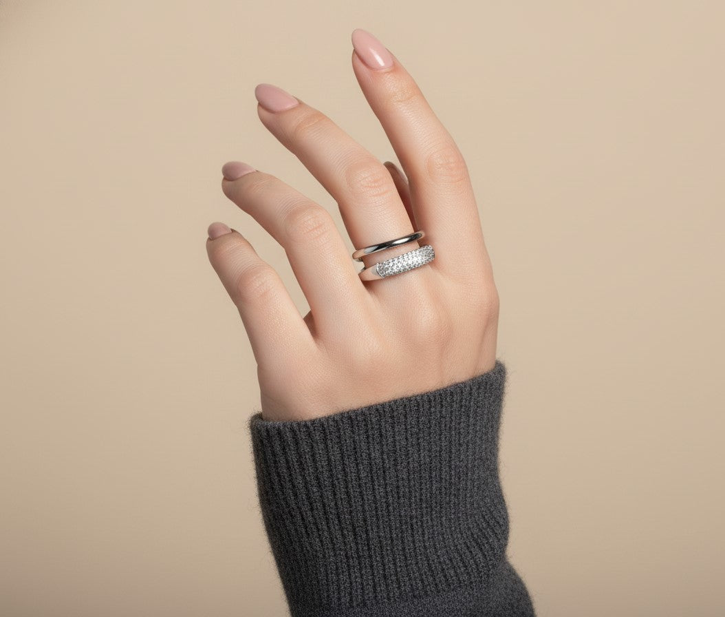 Nisa Premium Silver-Polish Fabulus-Luxurie Design With Diamond Studded Fingering For Women and Girls