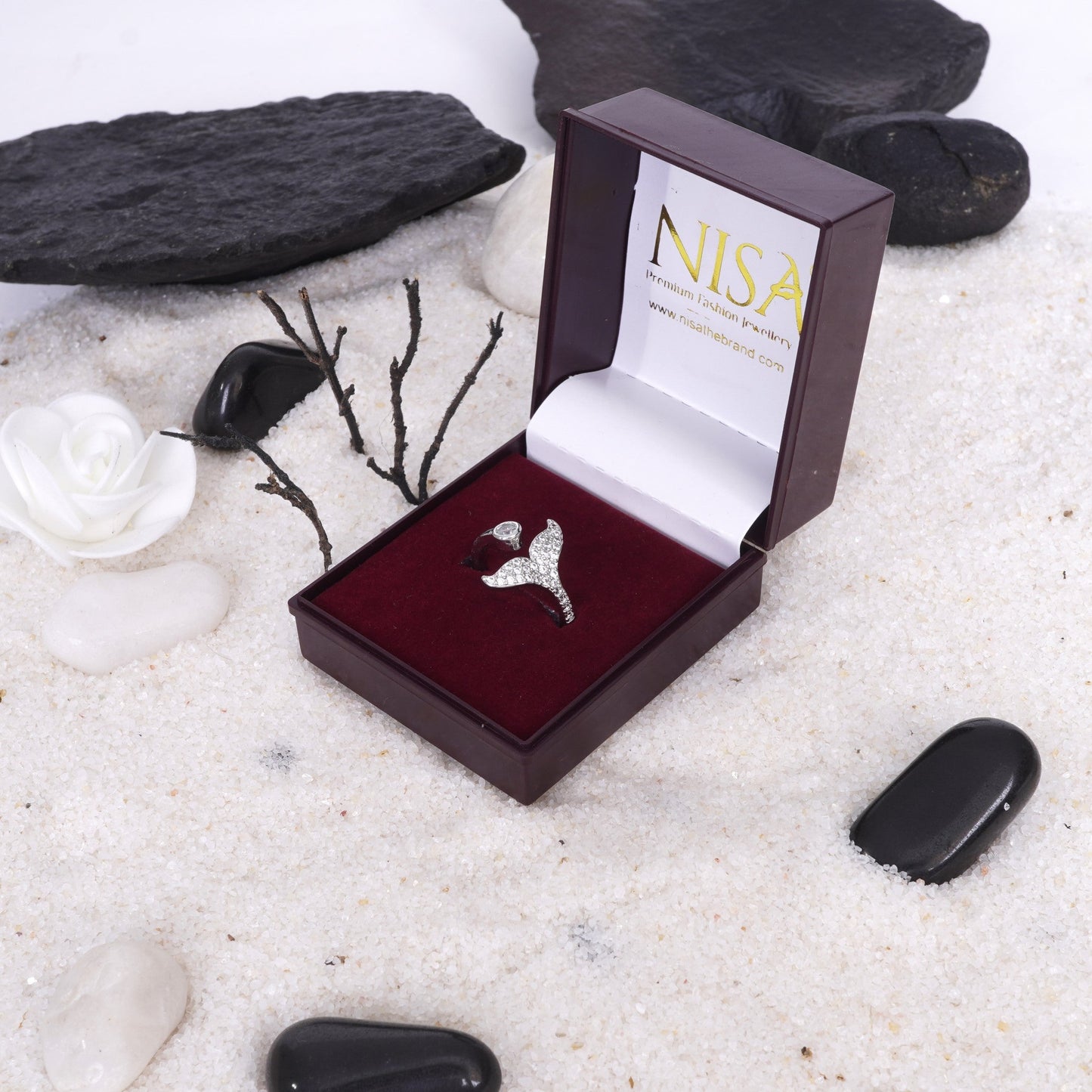 P-Nisa Premium Silver-Polish Delicate Fish-Tail Design With Diamonds Studded Fingering For Women and Girls
