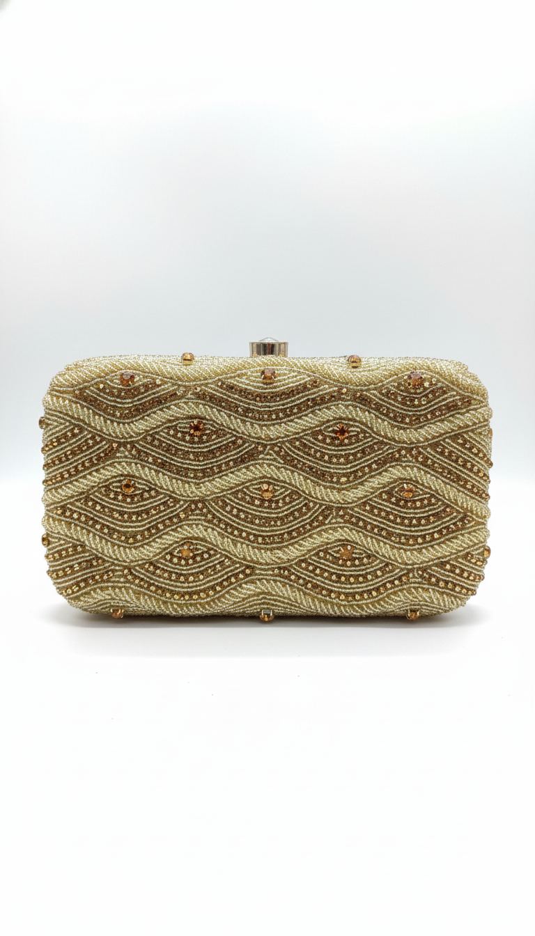 Hand Clutch from Nisa