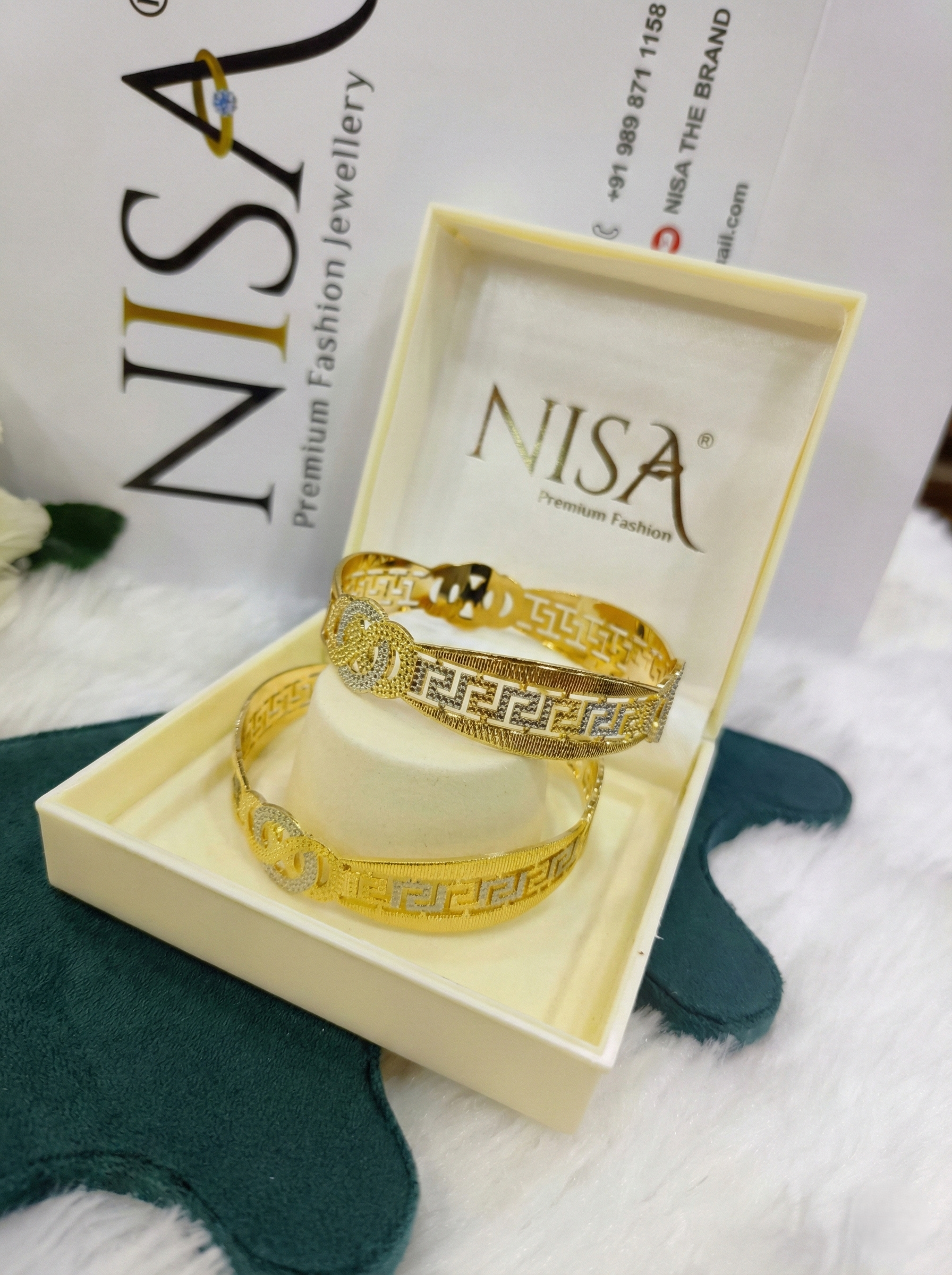 NISA Premium Greek Key Dual-Tone Bangles