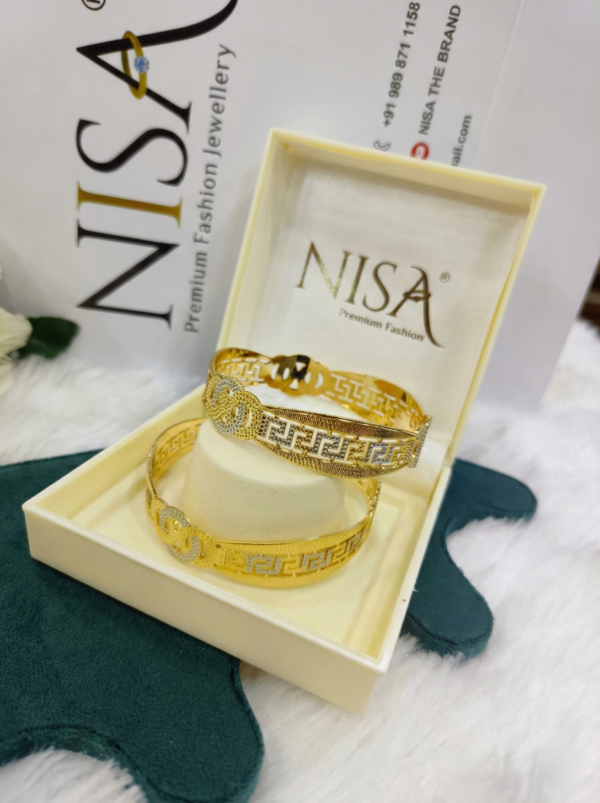 NISA Premium Greek Key Dual-Tone Bangles
