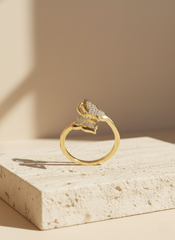Sparkling Dual-Butterfly Bypass Finger Ring