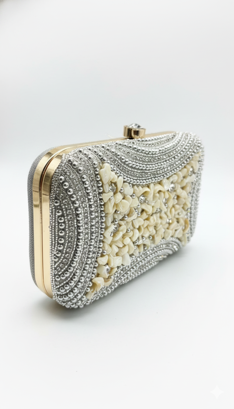 Hand Clutch from Nisa