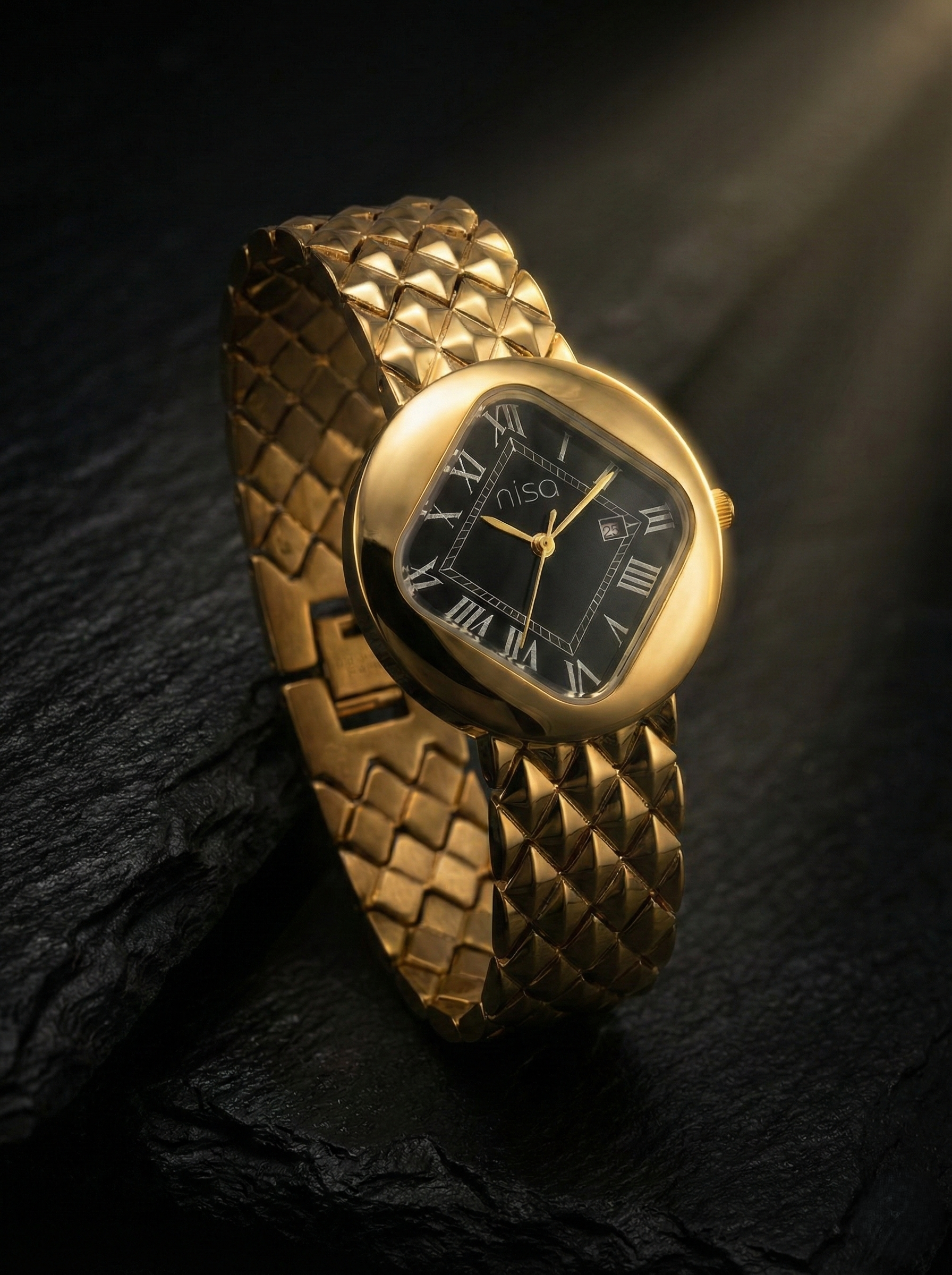 Nisa Classic Elegance Timepiece – The Quilted Gold Collection