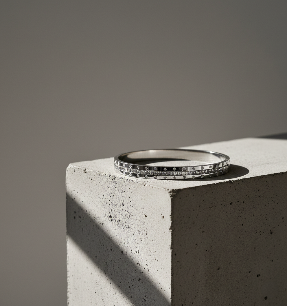 Nisa Premium Silver Polish Delicate Design With Daimond Studded Bracelet For Women and Girls