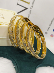 NISA Radiance Series – Two-Tone Textured Gold (Set of 4) Bangles