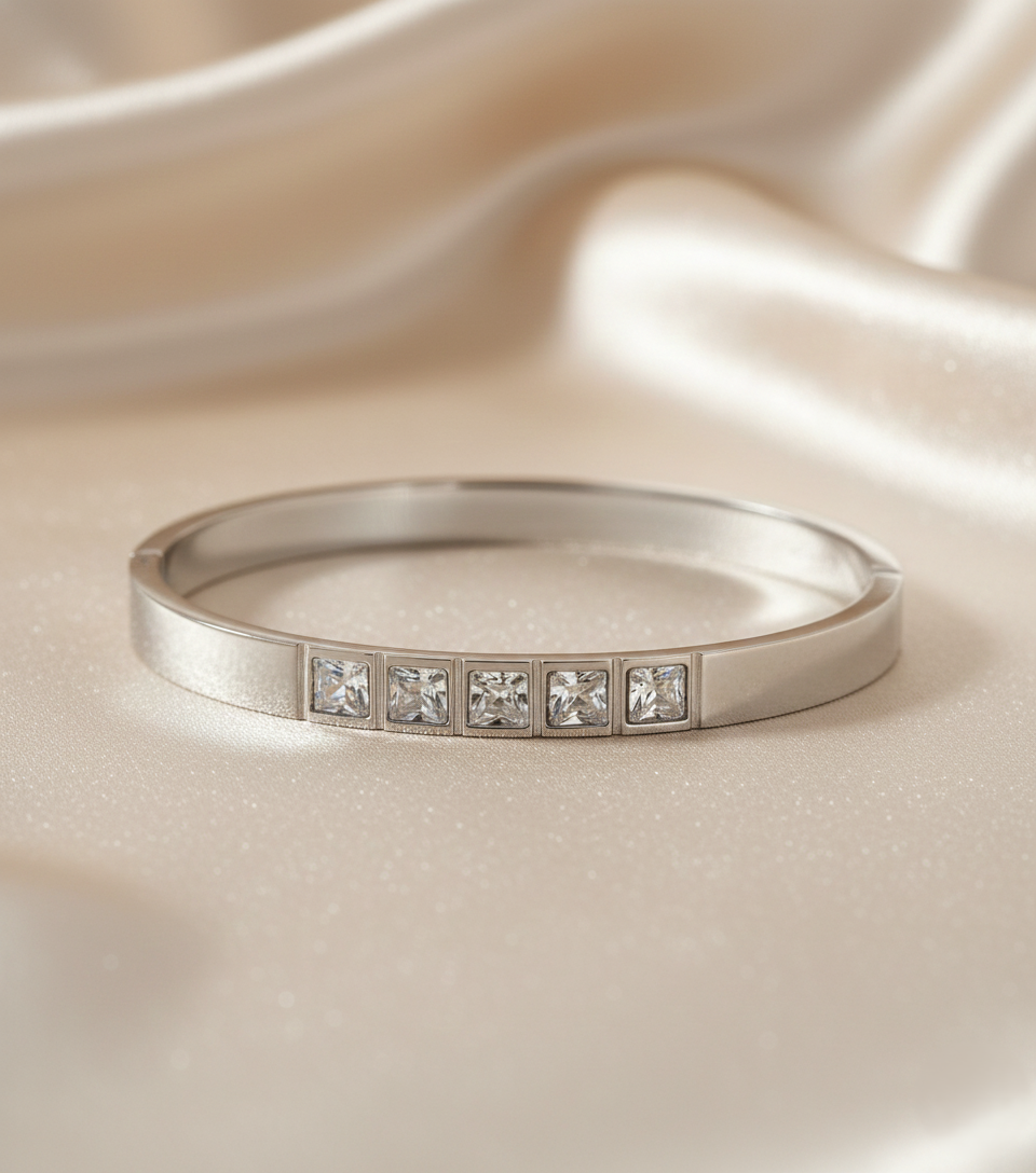 Nisa Premium Silver Polish Fabulous Solitare Design With Diamond Studded Bracelet For Women and Girls