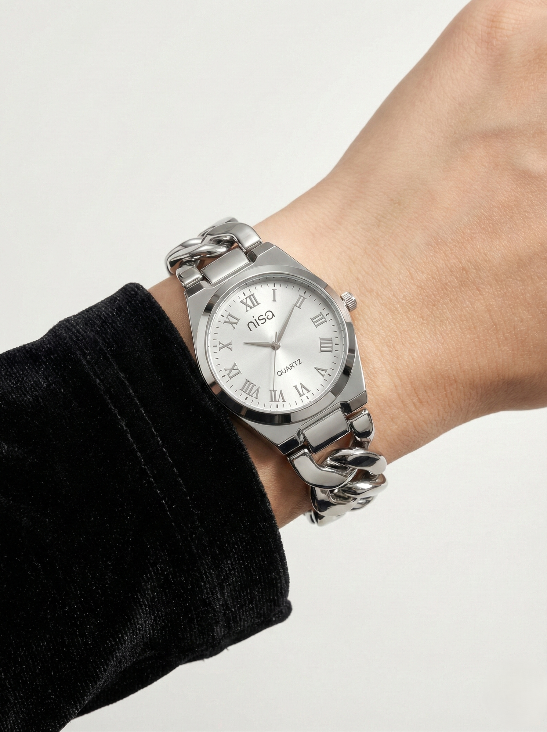 Nisa Silver Chain-Link Series – Classic Quartz Watch