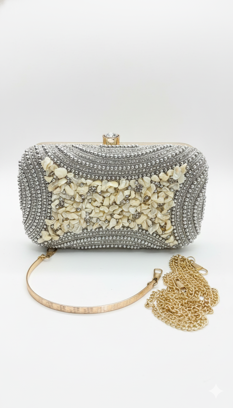 Hand Clutch from Nisa