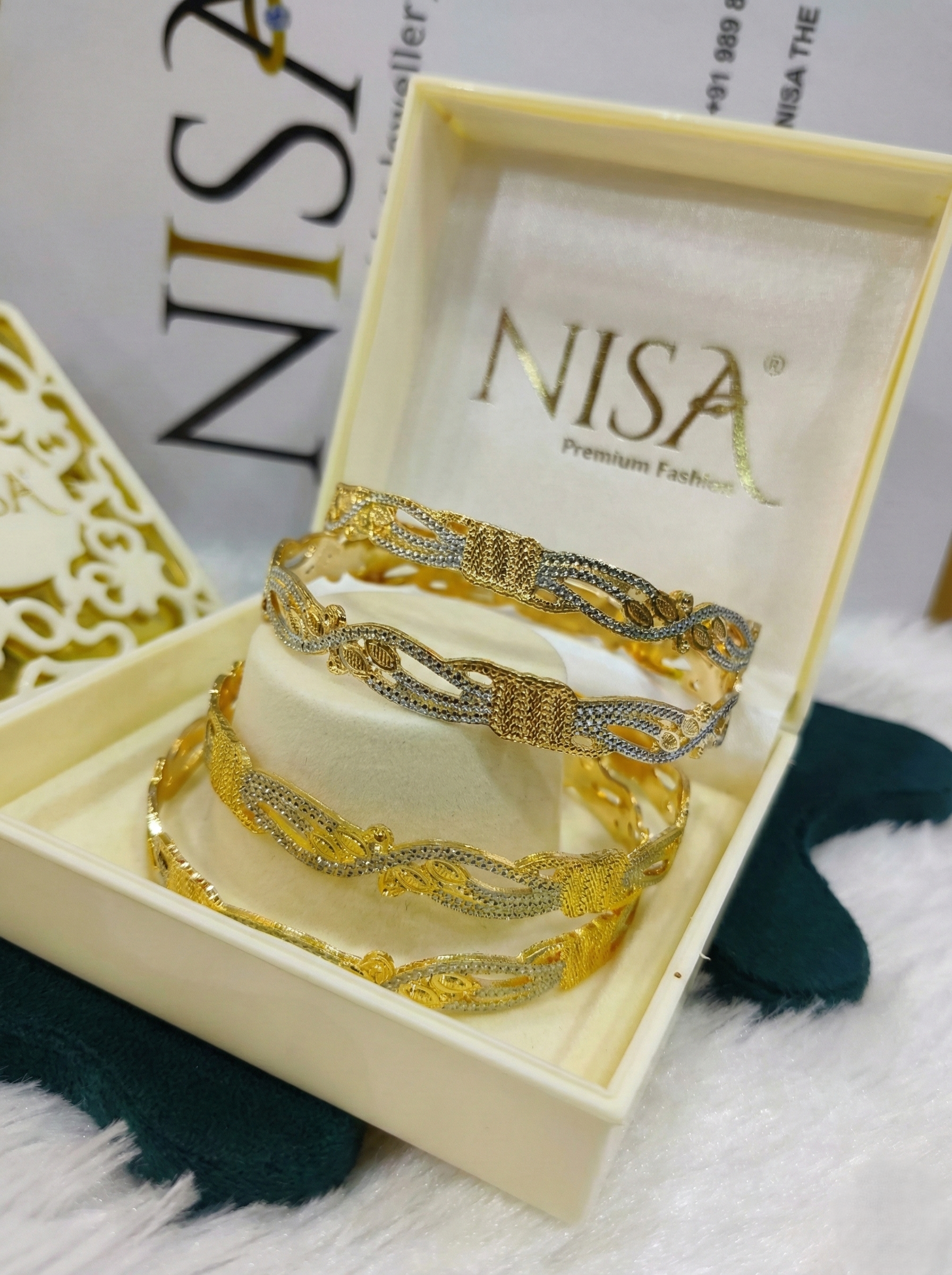NISA Premium Two-Tone Filigree (Set of 4) Bangles