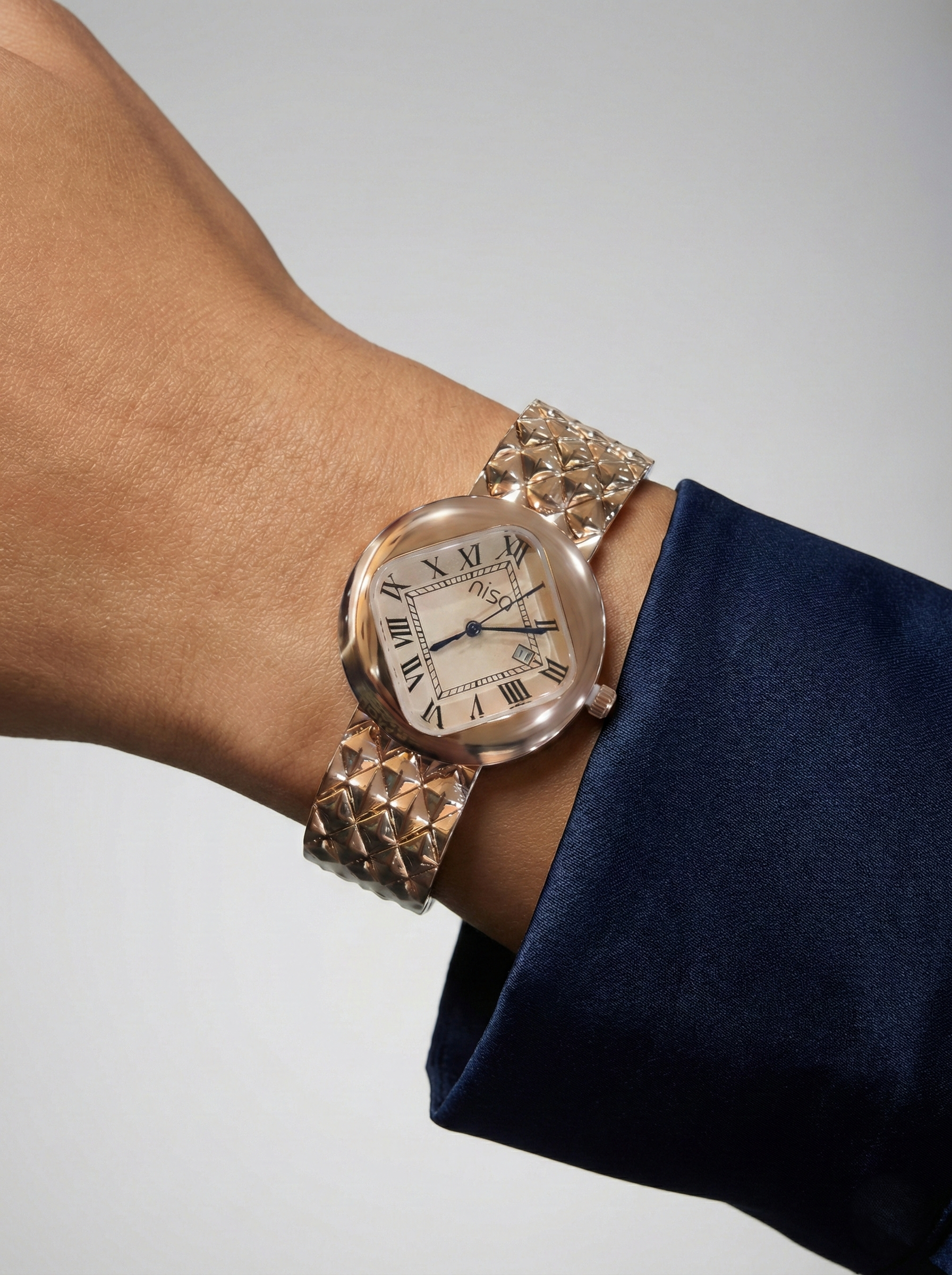 Nisa Classic Elegance Timepiece – The Quilted Rose Gold Collection