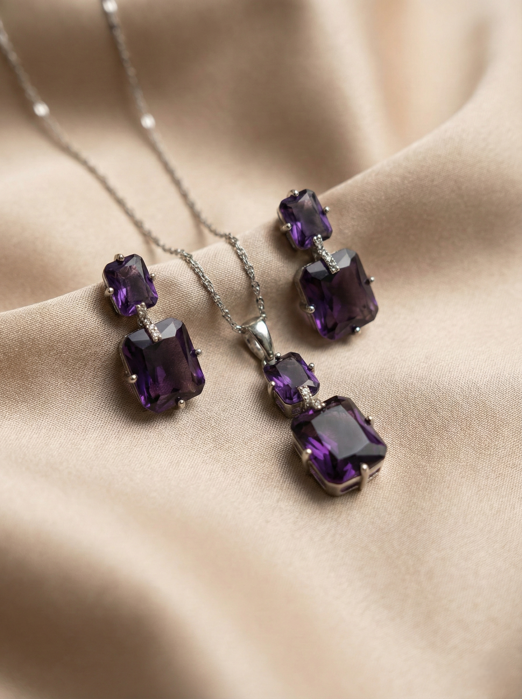 Classic Emerald-Cut AD Pendant Set