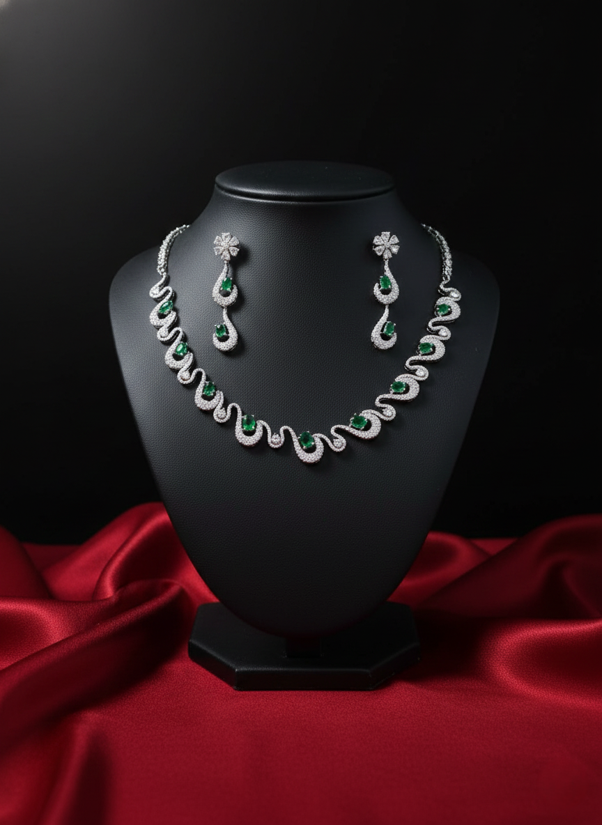 Emerald Green & AD Necklace Set