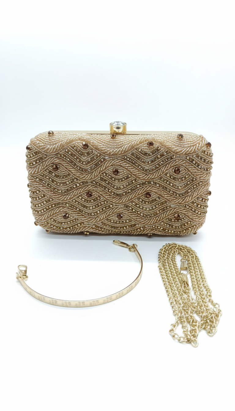 Hand Clutch from Nisa