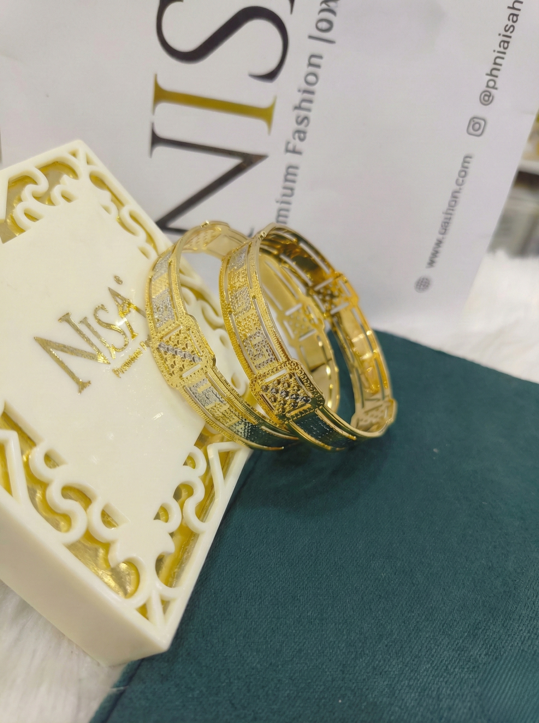 NISA Premium Two-Tone Geometric Gold-Plated Bangles