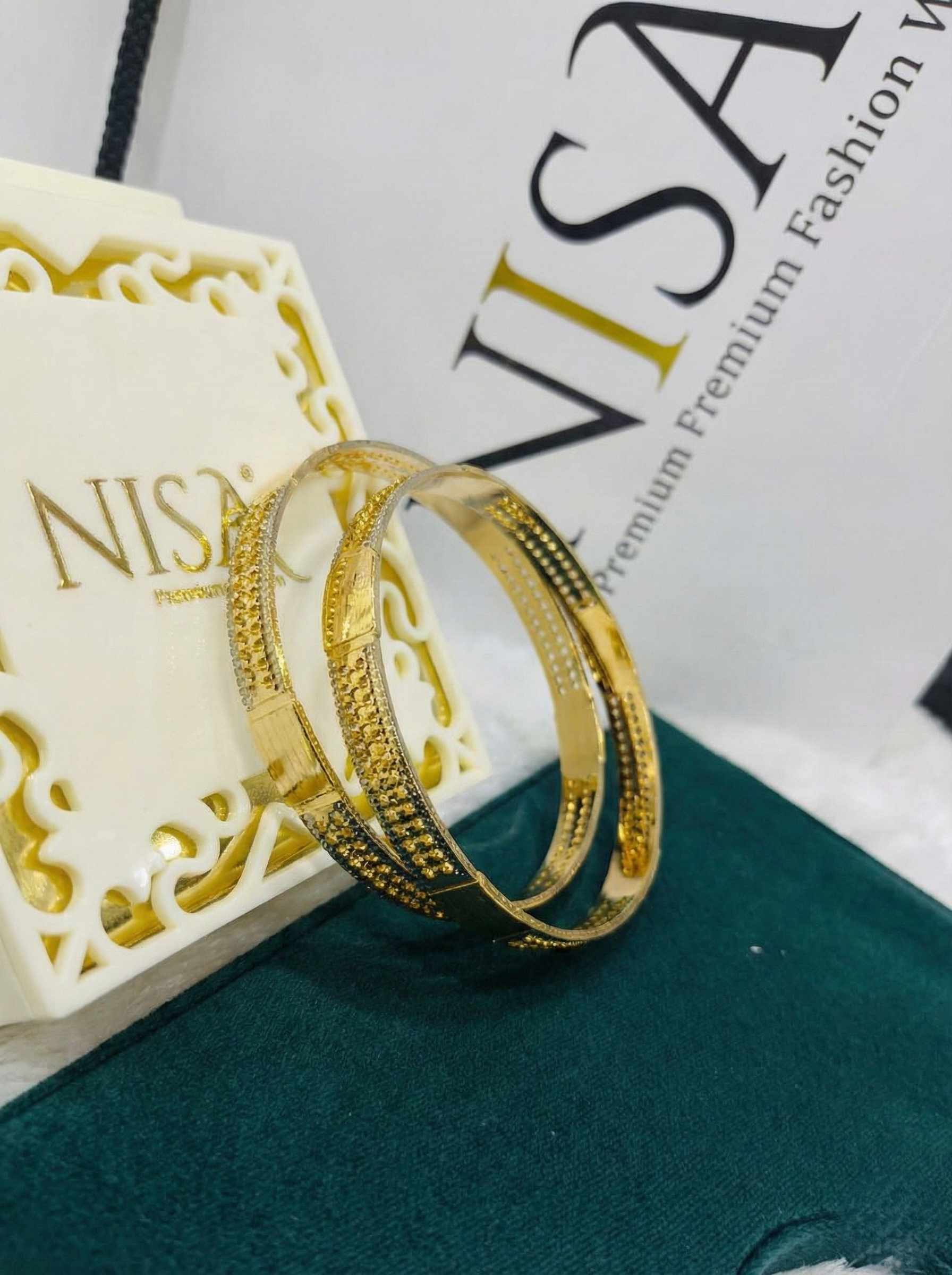 Nisa Premium Dual-Tone Textured Bangles