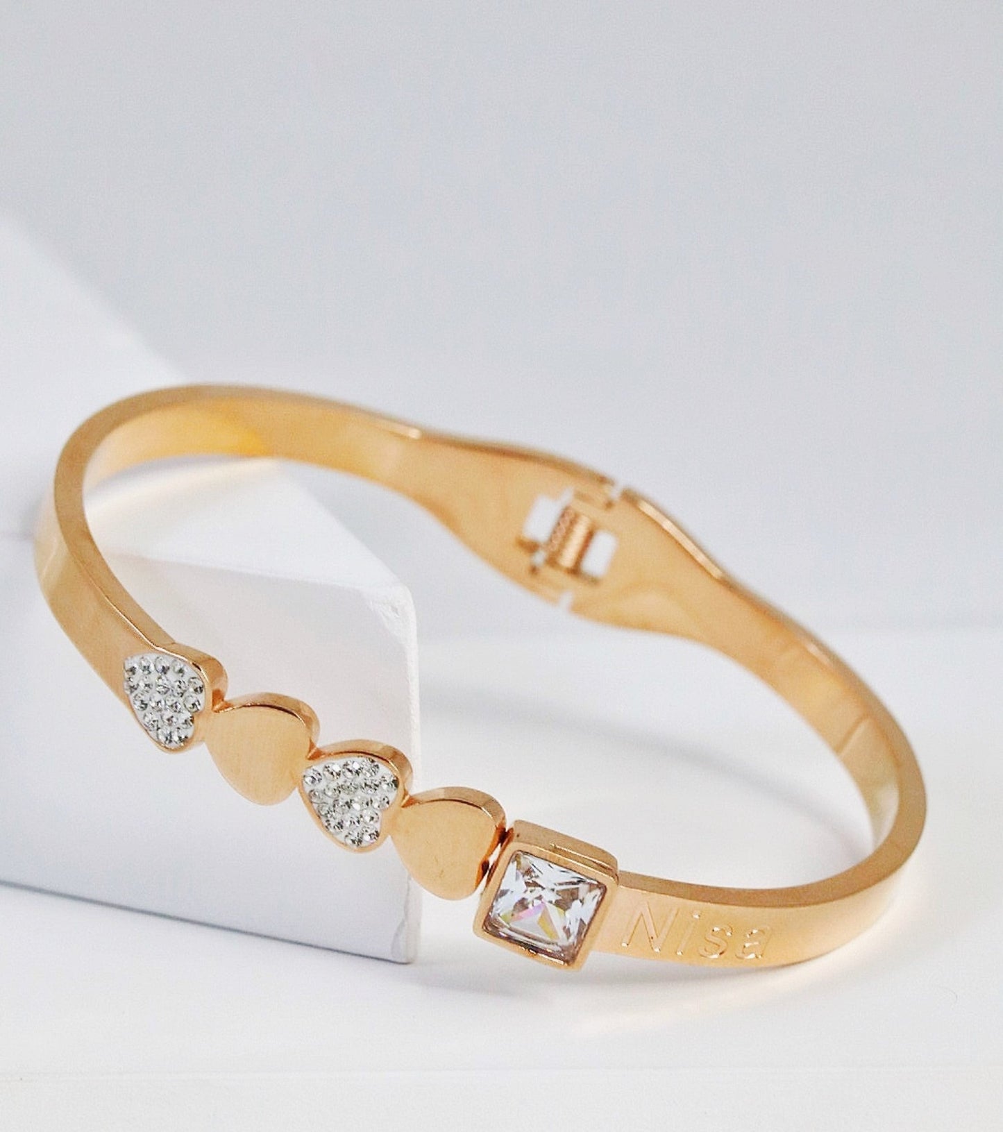 P-Nisa Premium Rose-Gold Polish Heart Design With Diamond Studded Bracelet For Women and Girls