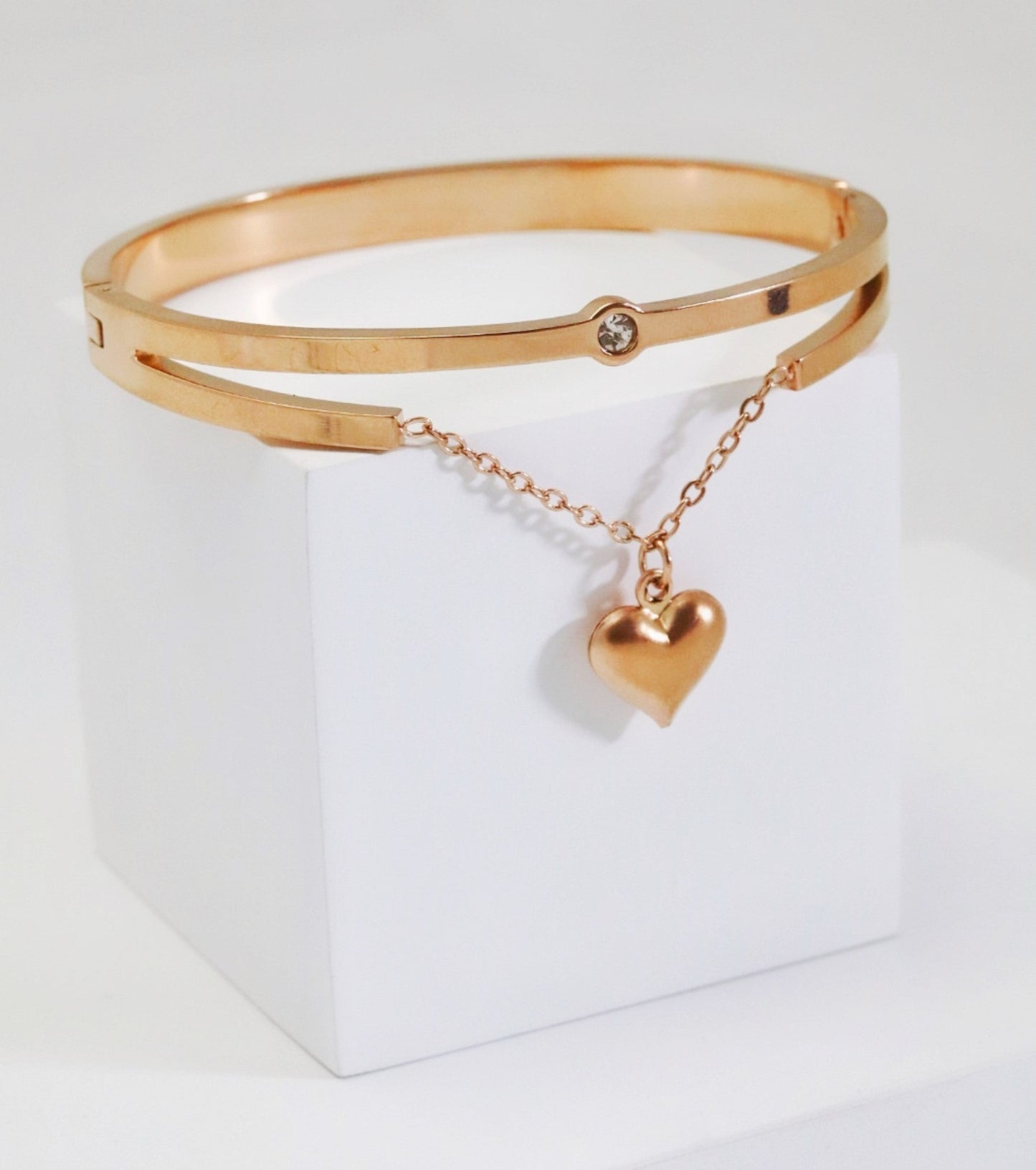 P-Nisa Premium Rose-Gold Polish Hanging-Heart Design With Diamond Studded Bracelet For Women and Girls