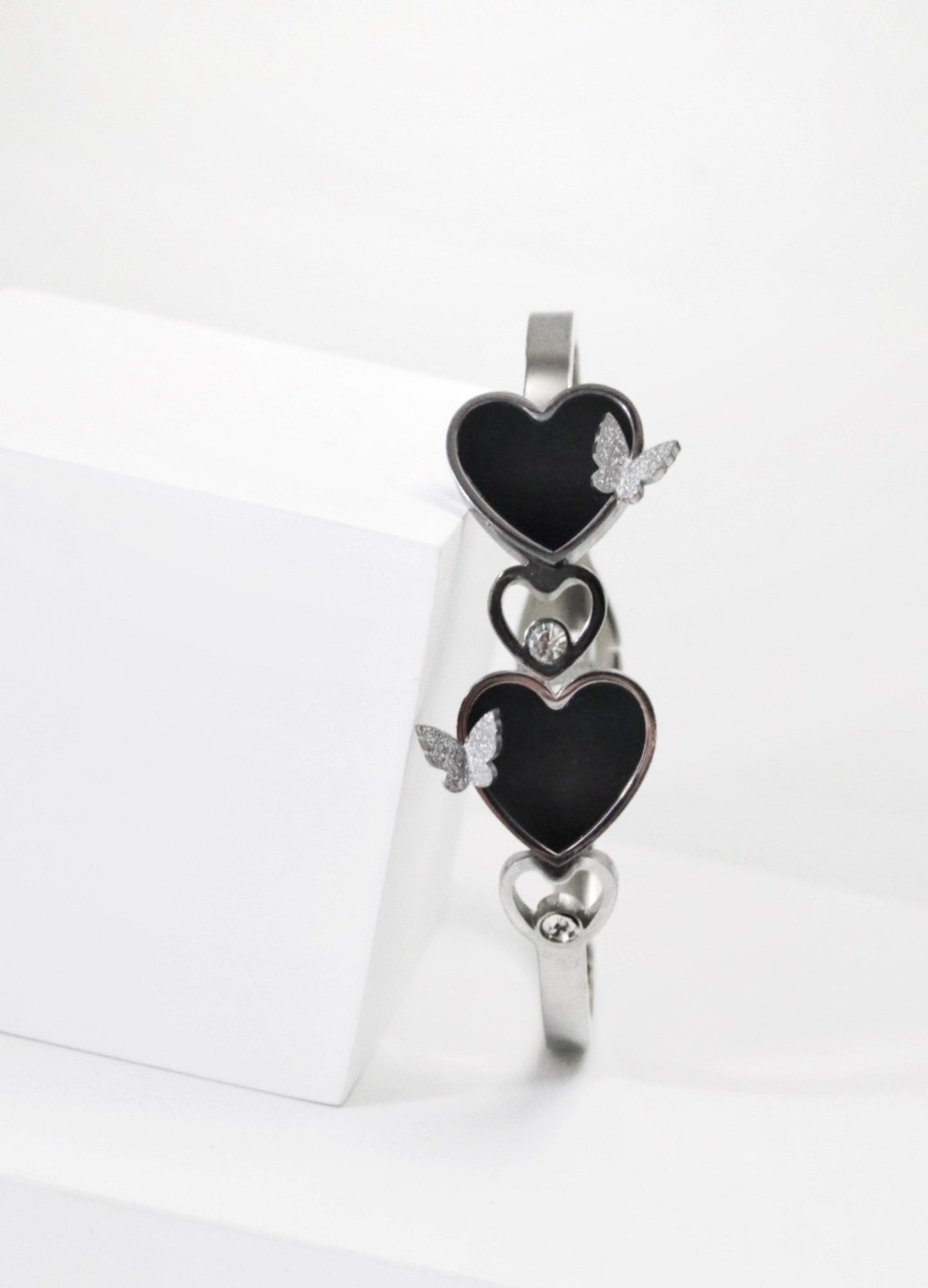 P-Nisa Premium Silver Polish Beautiful Butterfly And Heart Design With Daimond And Ceramic Studded Bracelet For Women and Girls