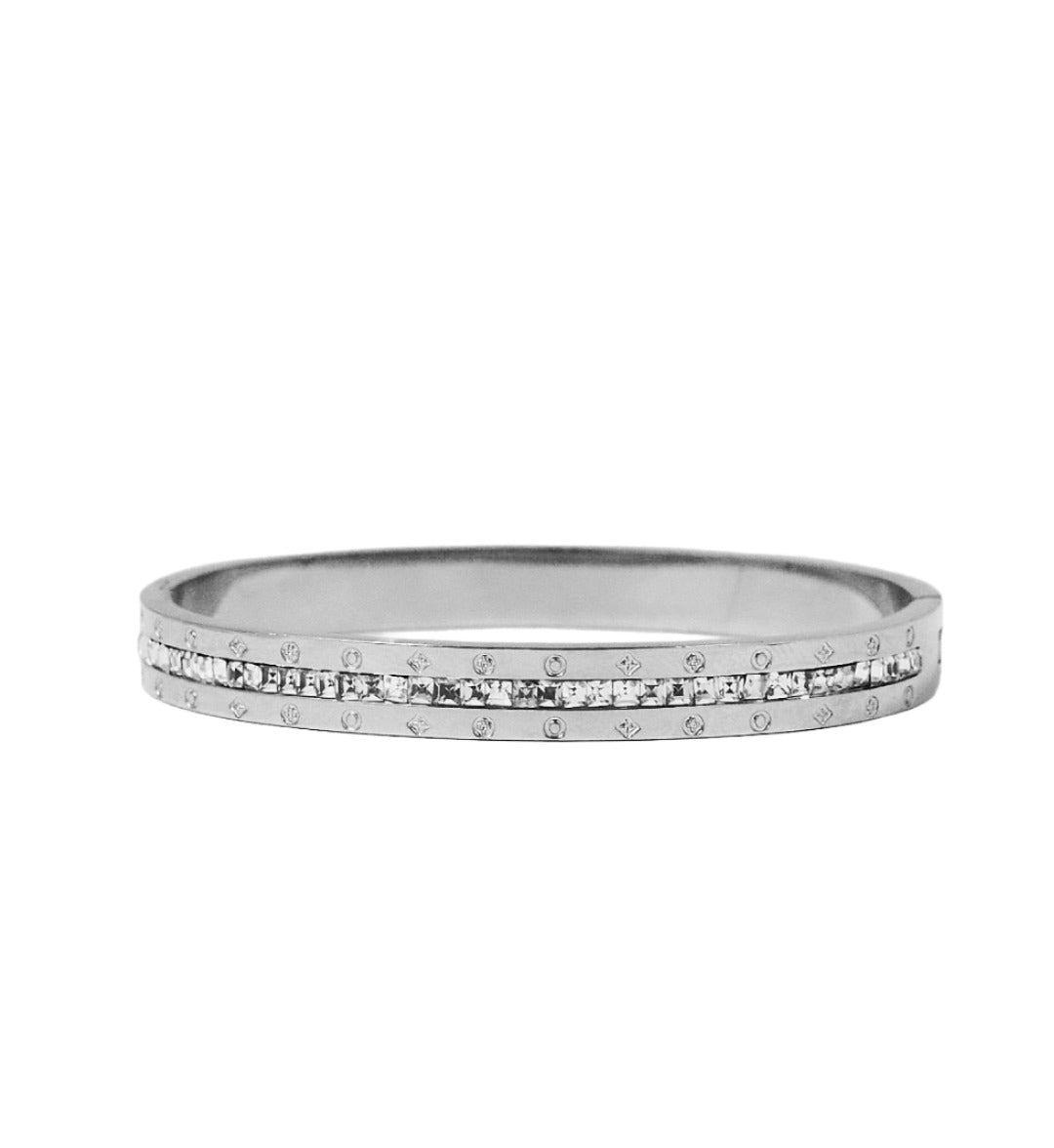 P-Nisa Premium Silver Polish Delicate Design With Daimond Studded Bracelet For Women and Girls
