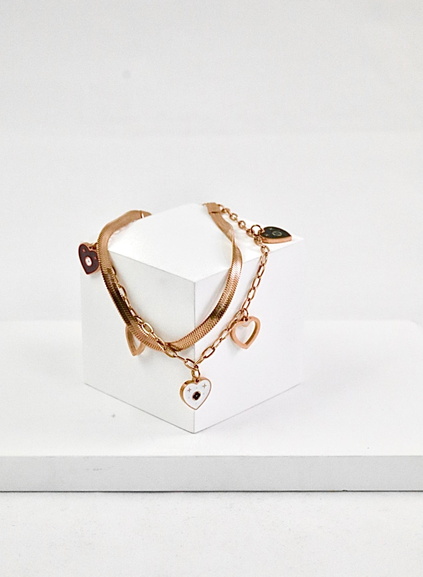 P-Nisa Premium Rose-Gold Delicate Polish Heart Design Bracelet For Women and Girls