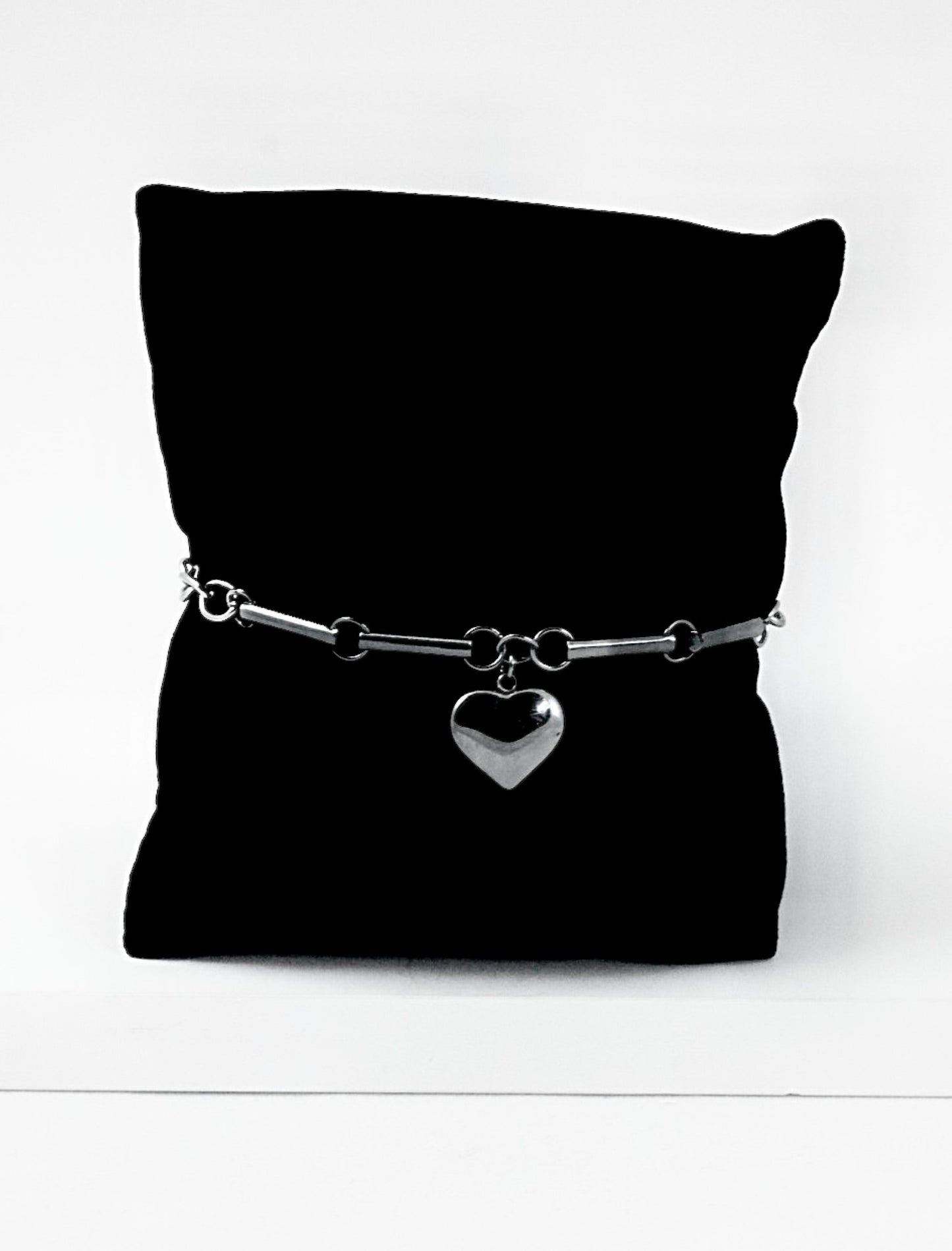 P-Nisa Premium Silver Polish Charming Heart Design Bracelet For Women and Girls