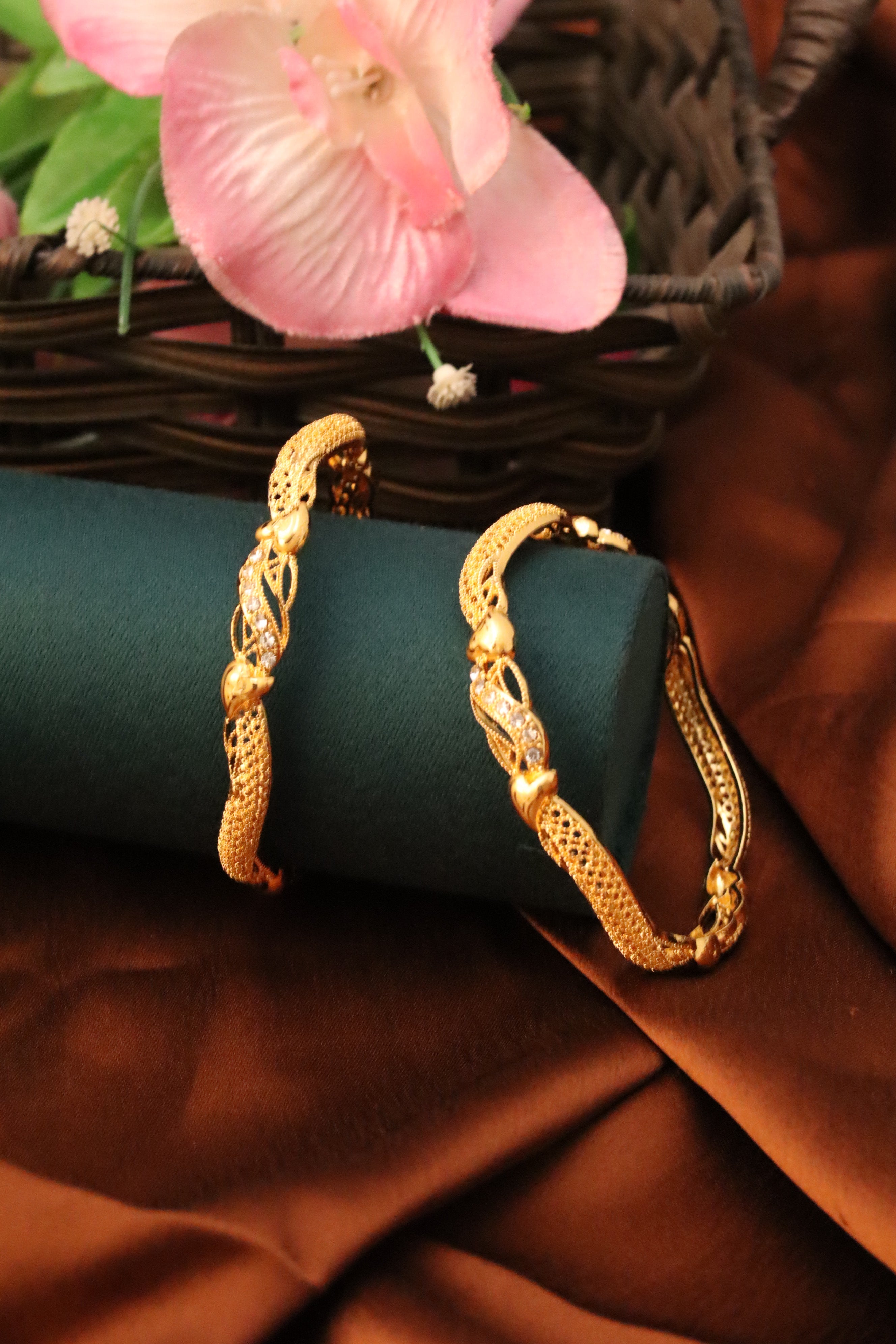 Nisa High Gold Polish Abstract  Design Bangles For Women and Girls.