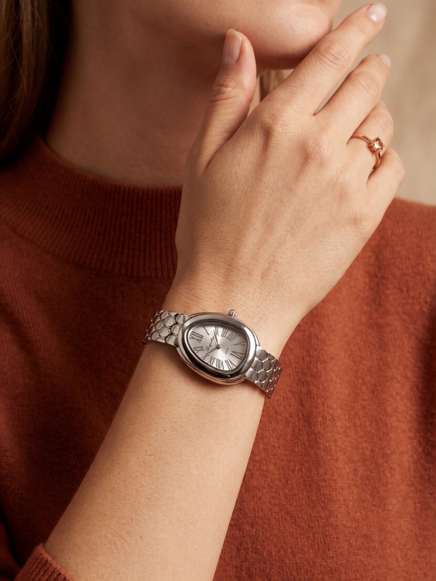 Classic Silver Teardrop Watch