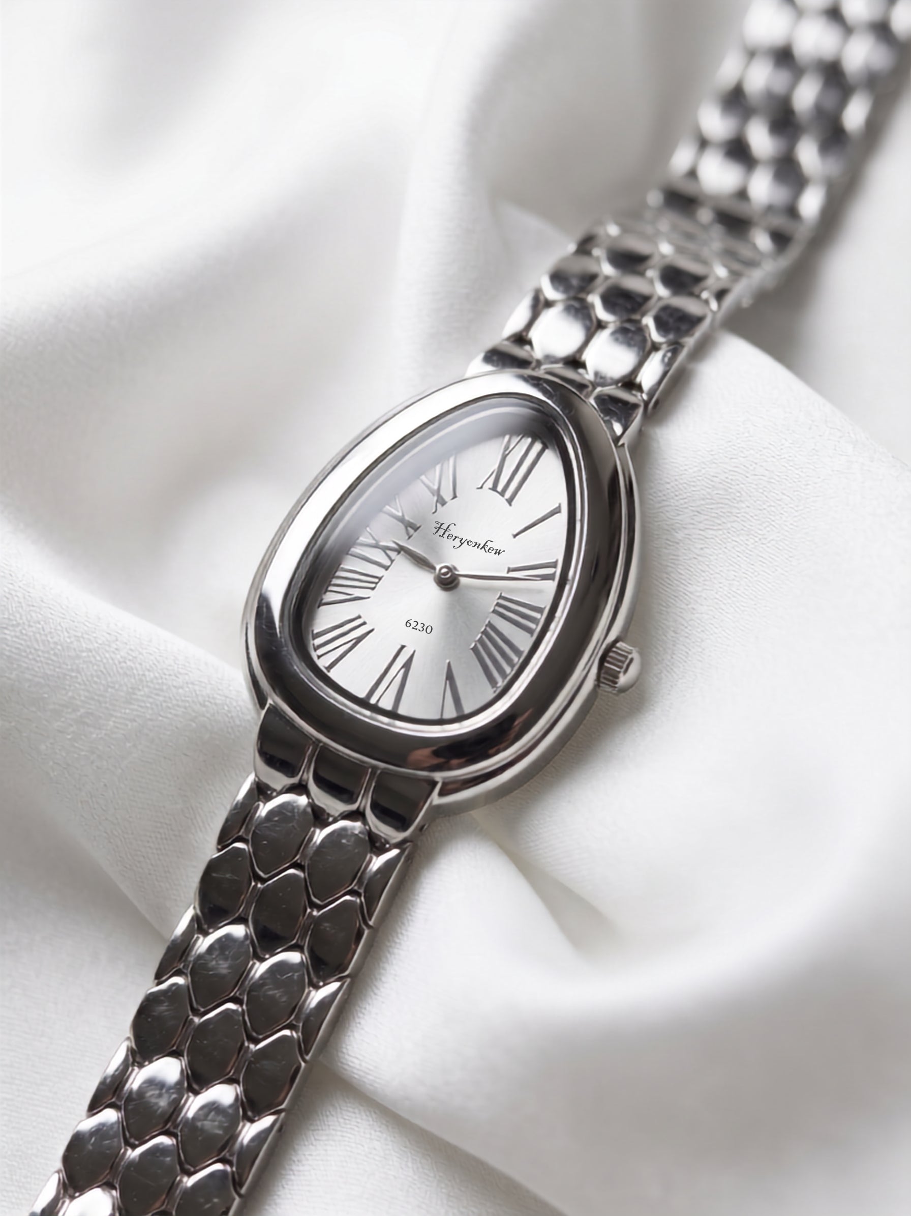 Classic Silver Teardrop Watch