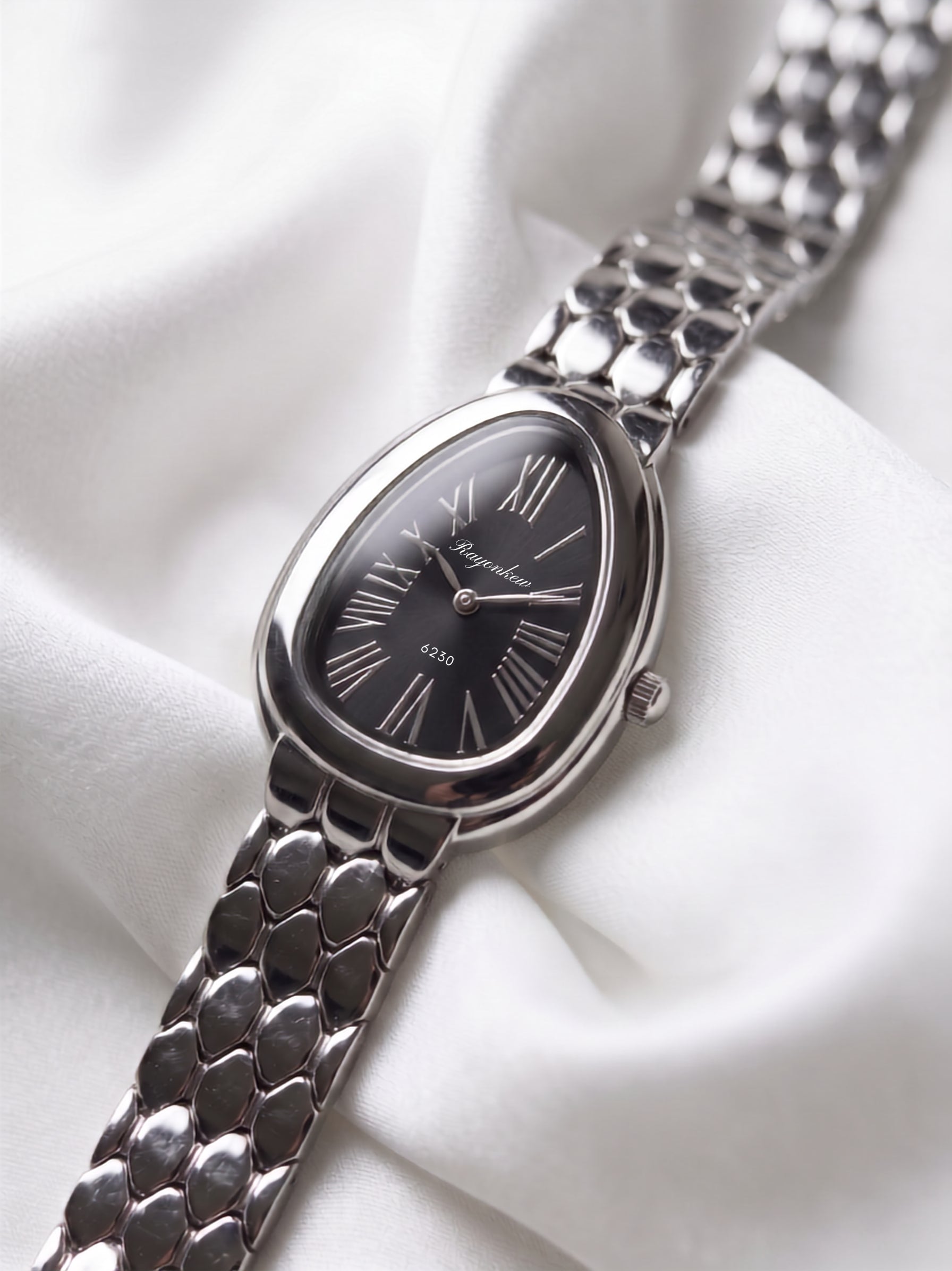 Classic Silver Teardrop Watch