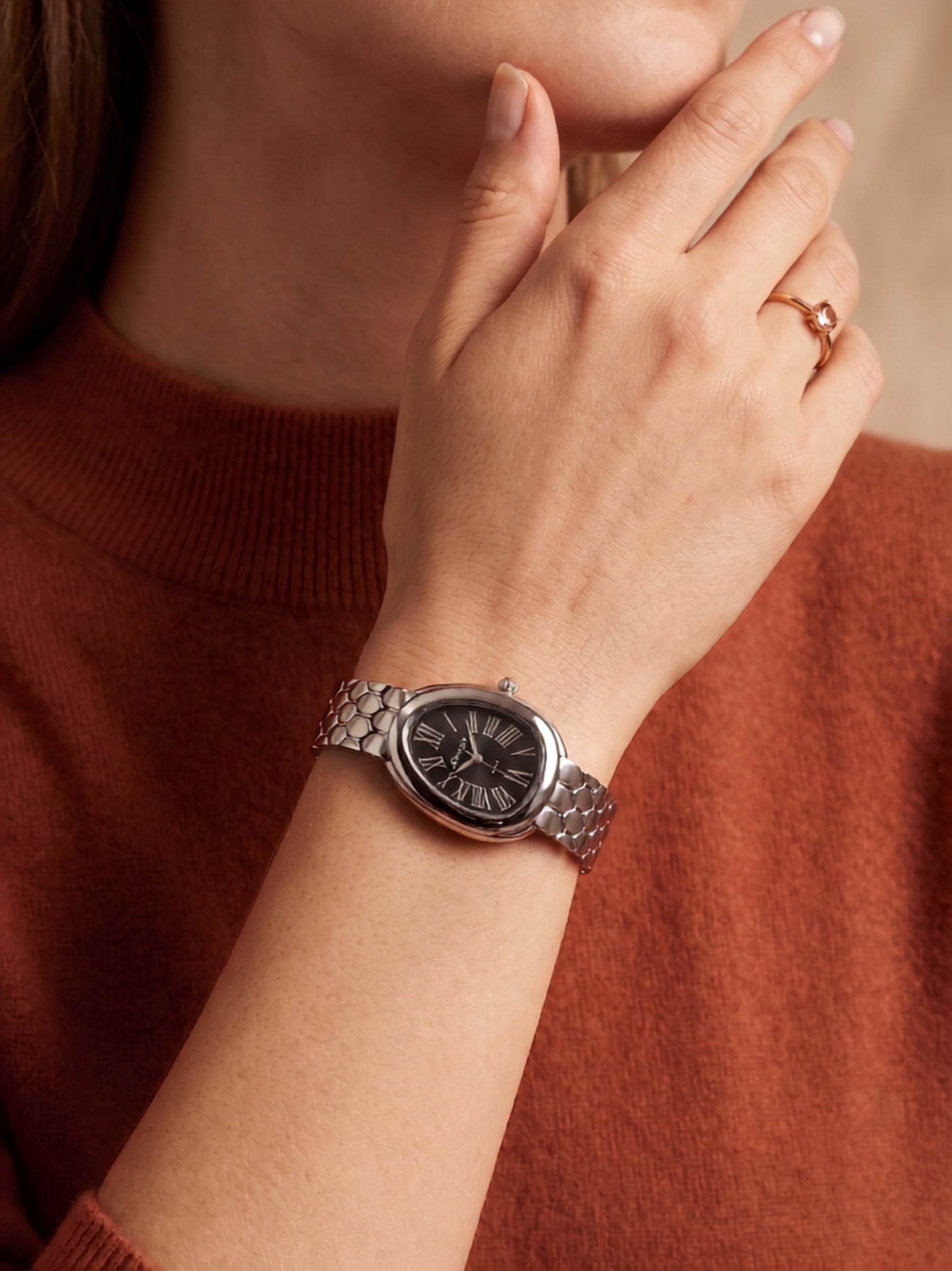 Classic Silver Teardrop Watch