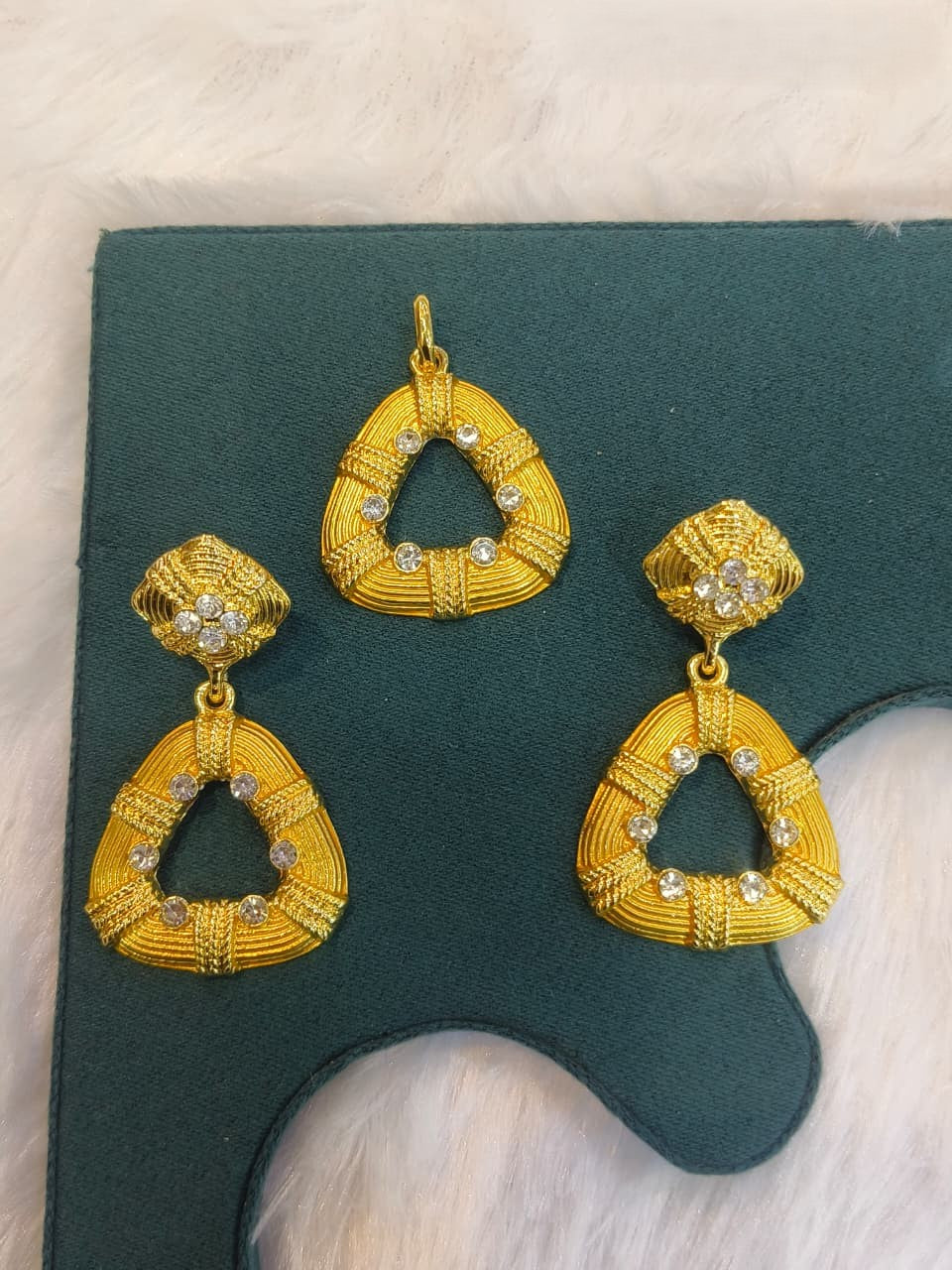 Dubai Style Gold-Tone Pendant and Earring Set